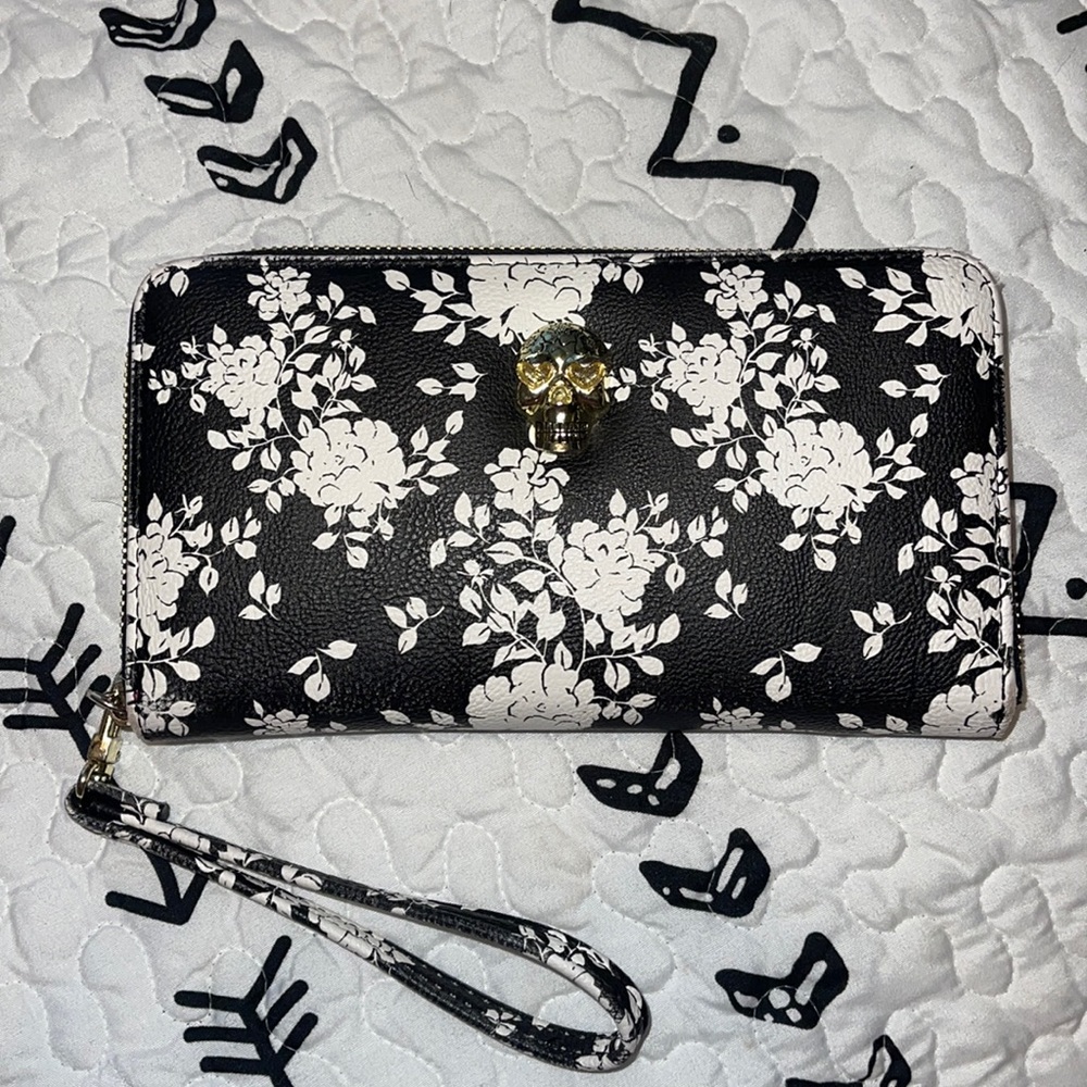 Betsey Johnson Wallet